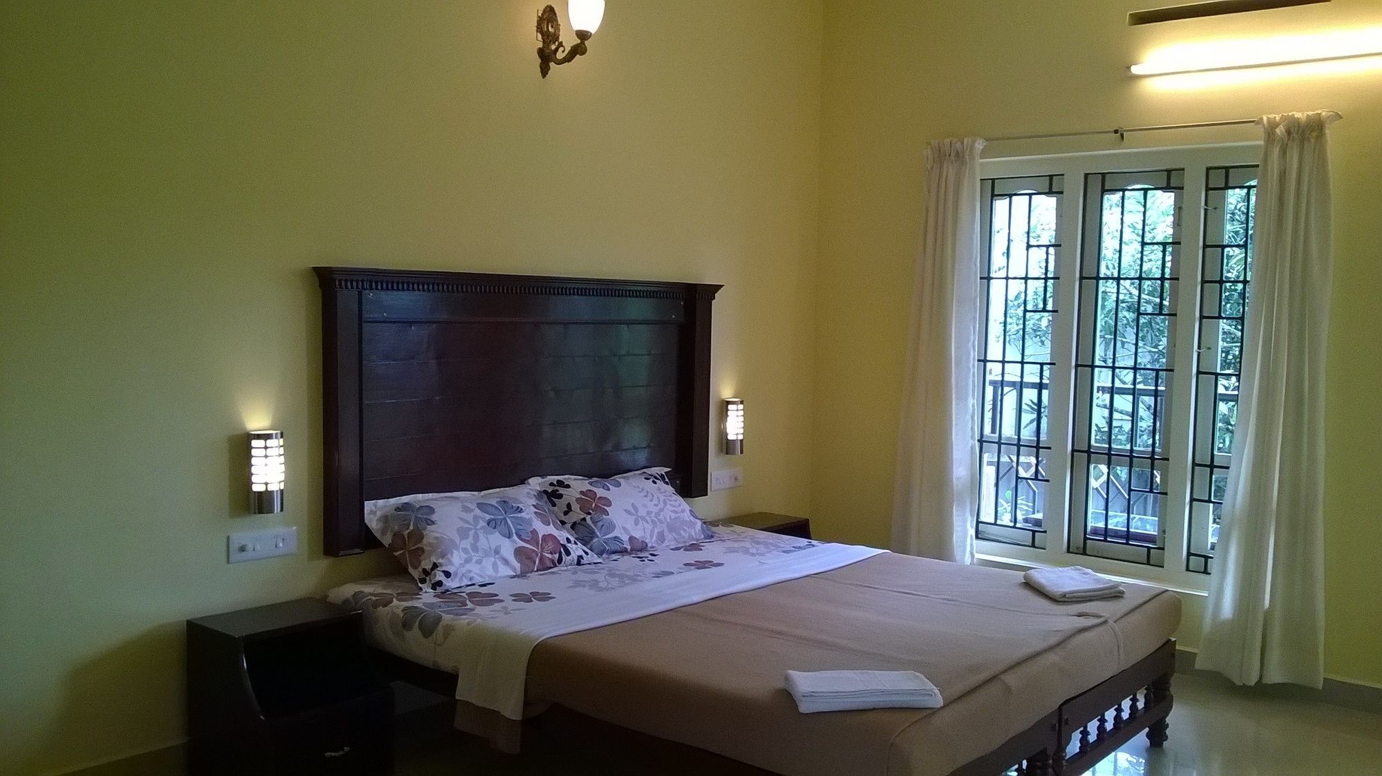 Kerala House Apartment Текади Екстериор снимка